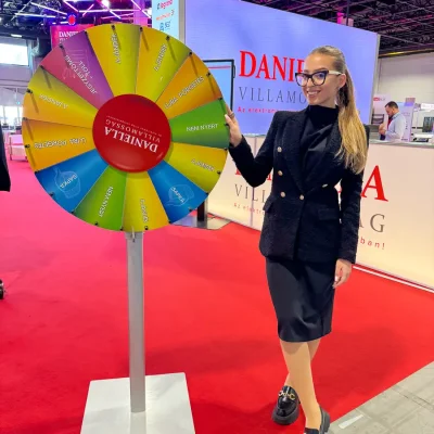 szolg-expos-szemelyzet-00002